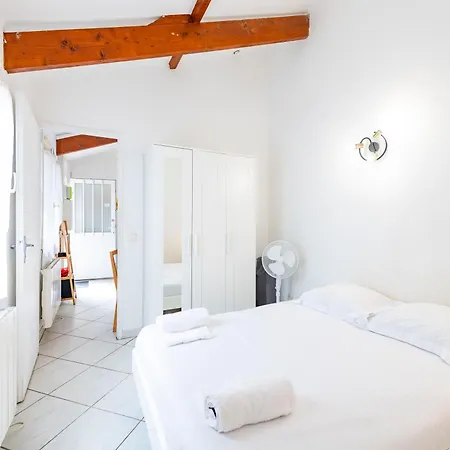 Proche Paris Appartement *